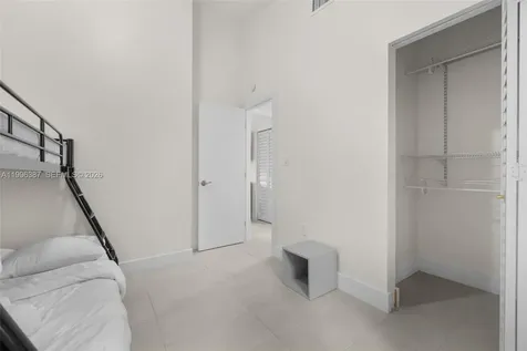1286 NE 109th Street Miami FL 33161