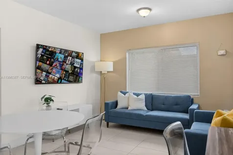 1286 NE 109th Street Miami FL 33161
