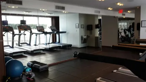 325 S Biscayne Boulevard Miami FL 33131