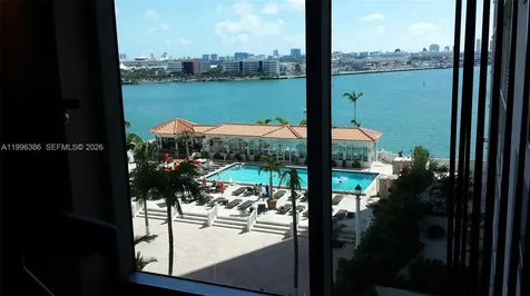 325 S Biscayne Boulevard Miami FL 33131