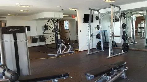 325 S Biscayne Boulevard Miami FL 33131