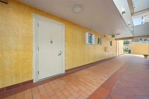 8888 Collins Avenue Surfside FL 33154