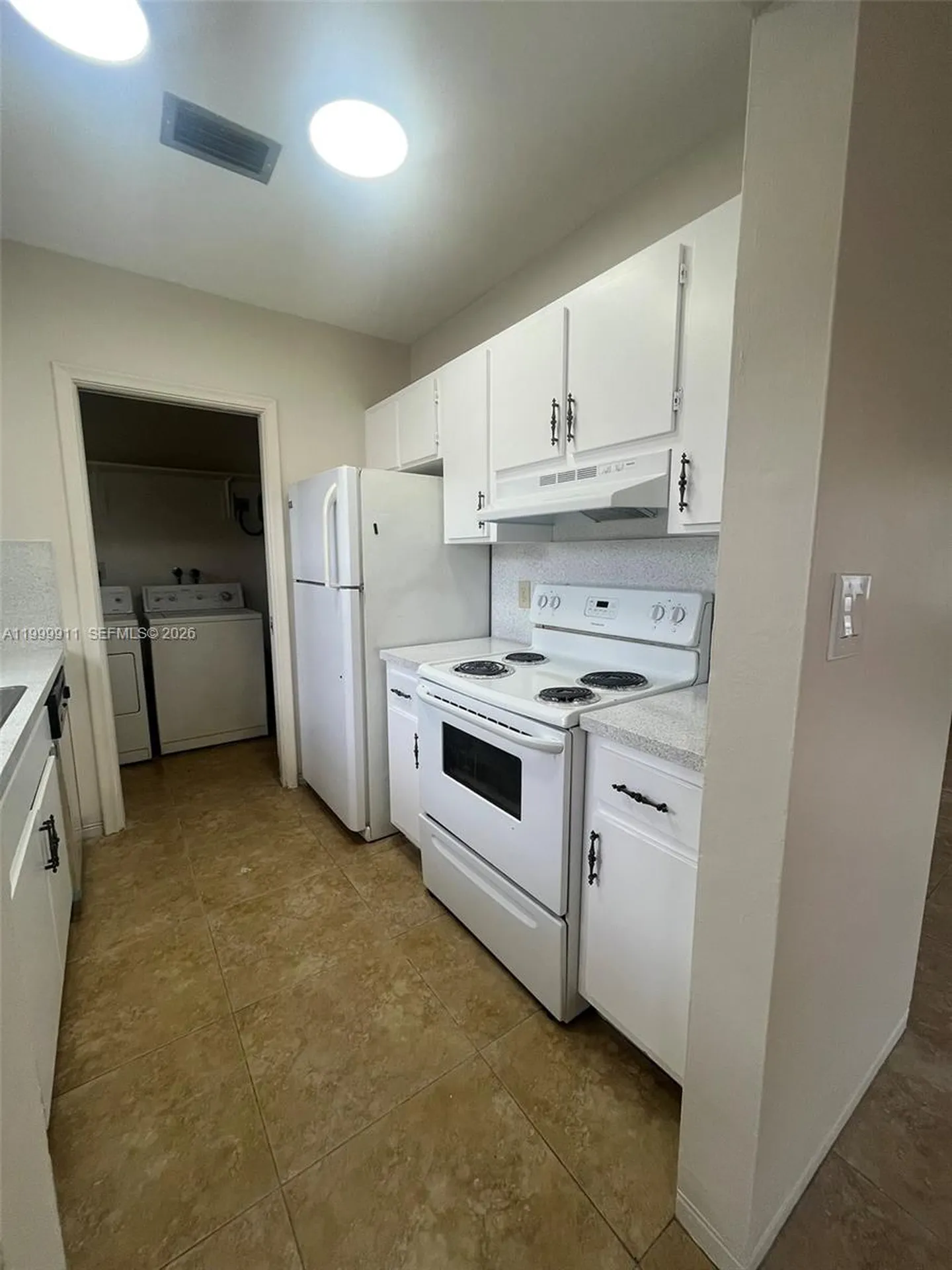 5706 Lincoln Street Hollywood FL 33021