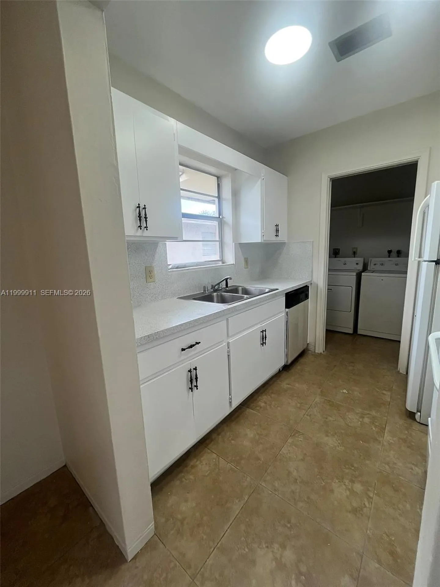 5706 Lincoln Street Hollywood FL 33021