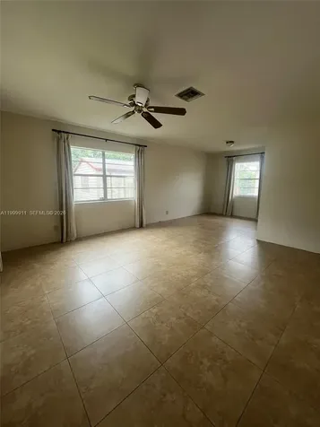 5706 Lincoln Street Hollywood FL 33021