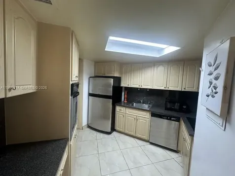 801 Brickell Bay Drive Miami FL 33131