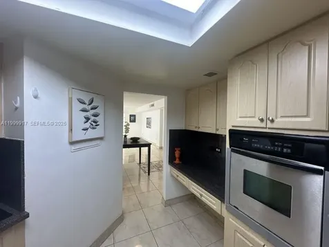 801 Brickell Bay Drive Miami FL 33131