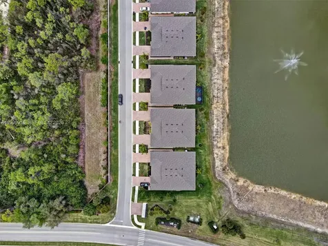 20462 Plumwood Loop North Fort Myers FL 33917