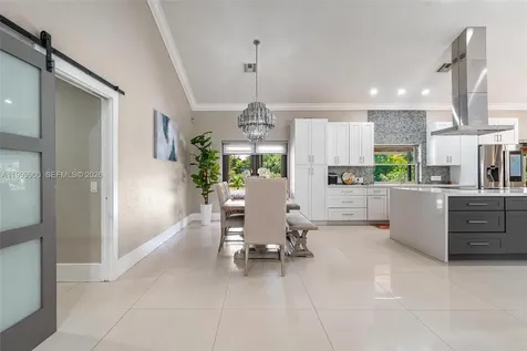 6252 NW 65th Terrace Parkland FL 33067