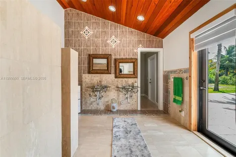 6252 NW 65th Terrace Parkland FL 33067