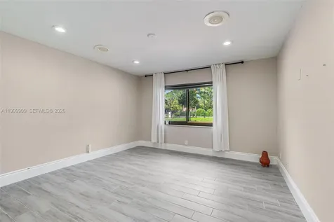 6252 NW 65th Terrace Parkland FL 33067