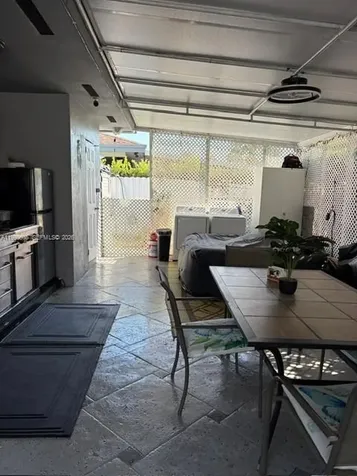 1394 W 30th Street Hialeah FL 33012