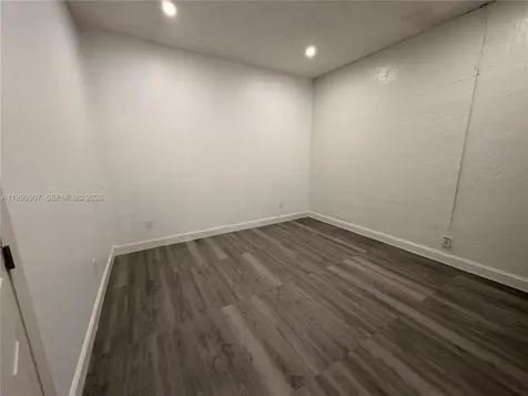 2804 NW 7th Court Fort Lauderdale FL 33311