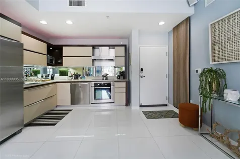 2100 Park Avenue Miami Beach FL 33139