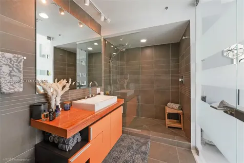 2100 Park Avenue Miami Beach FL 33139