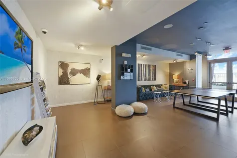 2100 Park Avenue Miami Beach FL 33139