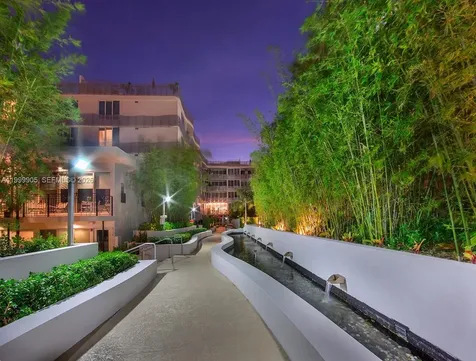 2100 Park Avenue Miami Beach FL 33139