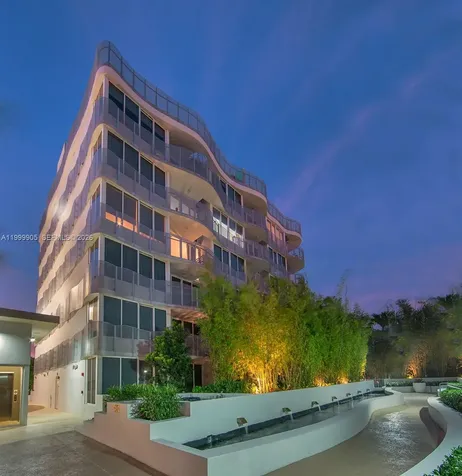 2100 Park Avenue Miami Beach FL 33139
