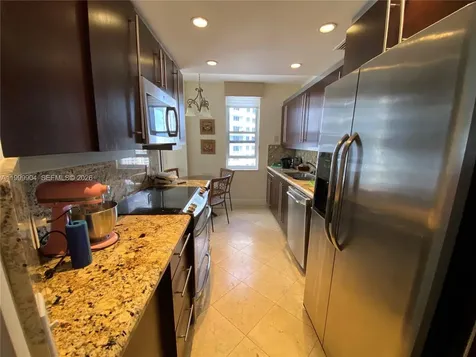 701 Brickell Key Boulevard Miami FL 33131