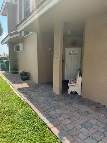 8270 NW 191st Lane Hialeah FL 33015