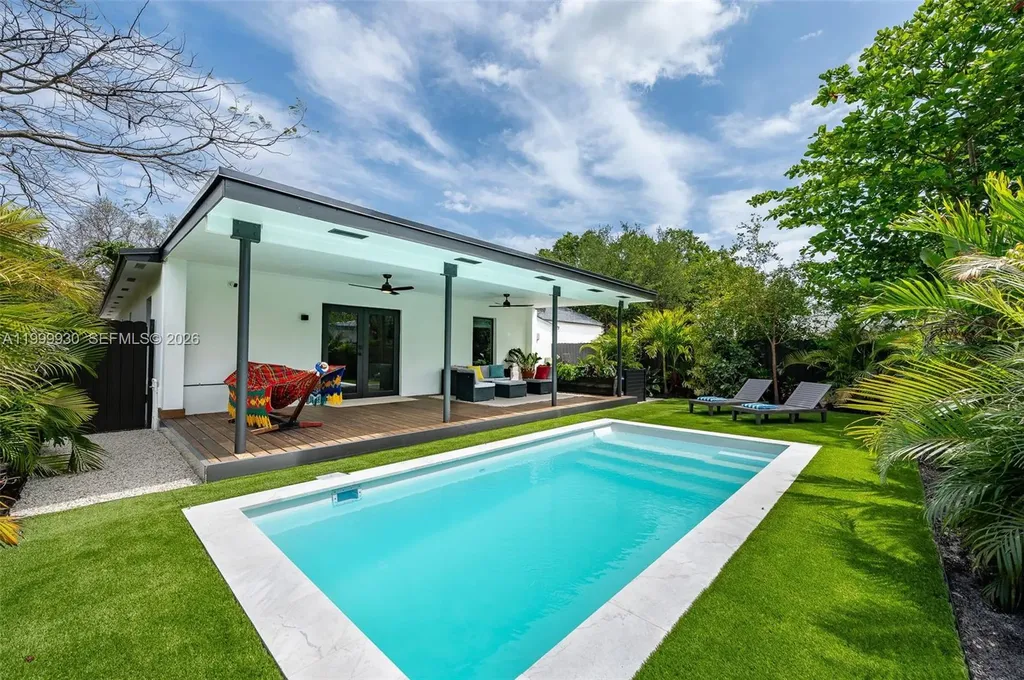 412 NW 41st Street Miami FL 33127