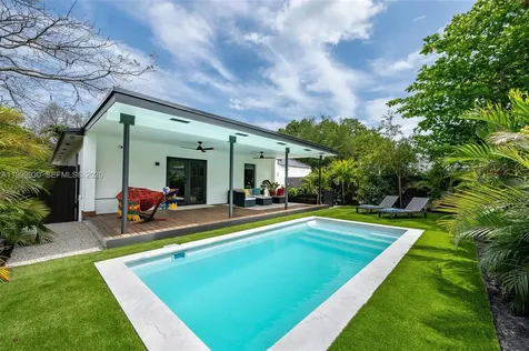 412 NW 41st Street Miami FL 33127