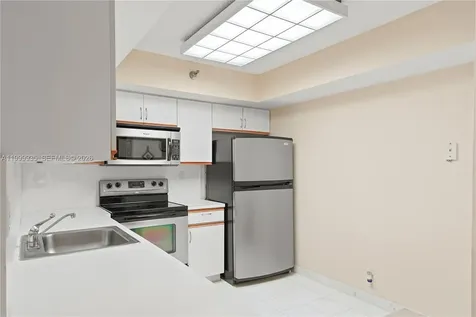 19101 NE 36th Court Aventura FL 33180