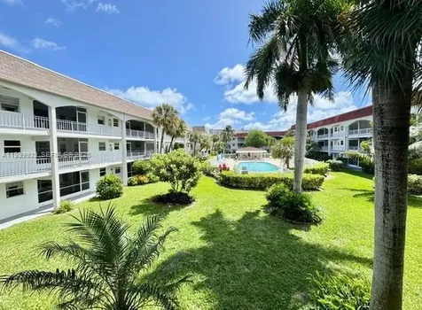 581 Blue Heron Drive Hallandale Beach FL 33009