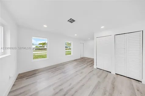 1260 NW 188th Street Miami Gardens FL 33169