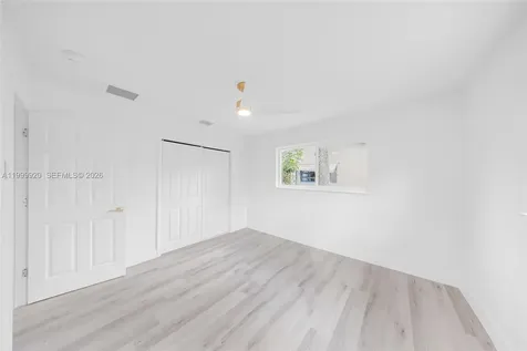 1260 NW 188th Street Miami Gardens FL 33169