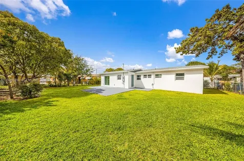 1260 NW 188th Street Miami Gardens FL 33169