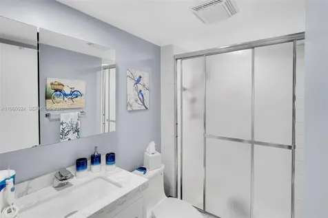 580 Egret Drive Hallandale Beach FL 33009