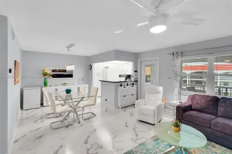 580 Egret Drive Hallandale Beach FL 33009