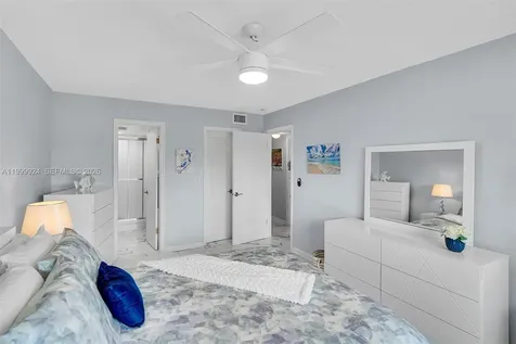 580 Egret Drive Hallandale Beach FL 33009