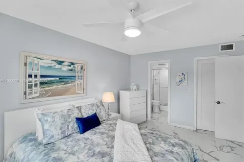 580 Egret Drive Hallandale Beach FL 33009