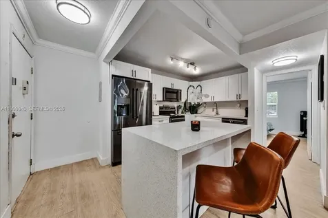 9225 SW 87th Avenue Miami FL 33176