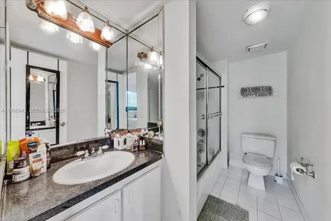 9225 SW 87th Avenue Miami FL 33176