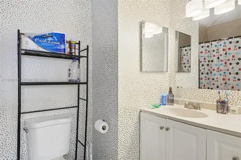 8389 NW 8th Street Miami FL 33126