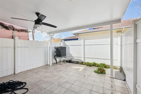 8389 NW 8th Street Miami FL 33126