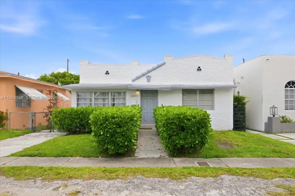 3645 SW 25th Terrace Miami FL 33133