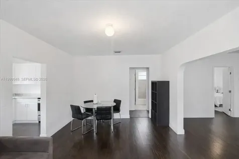 3645 SW 25th Terrace Miami FL 33133