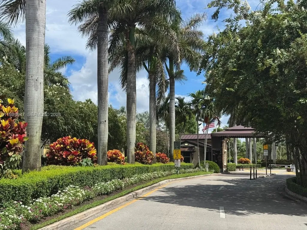 1690 NE 33rd Avenue Homestead FL 33033