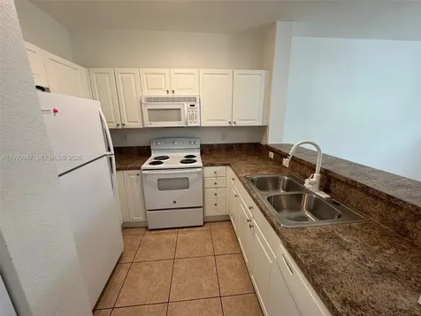 1690 NE 33rd Avenue Homestead FL 33033