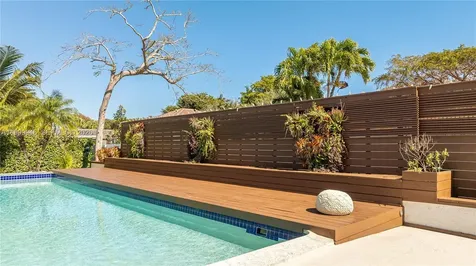 13303 SW 58th Avenue Pinecrest FL 33156