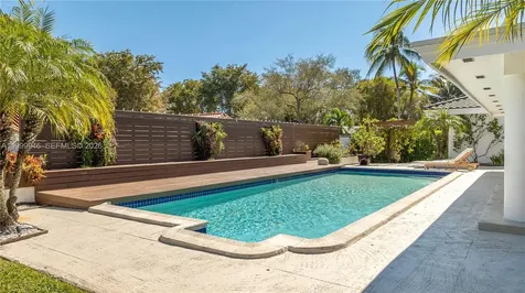 13303 SW 58th Avenue Pinecrest FL 33156