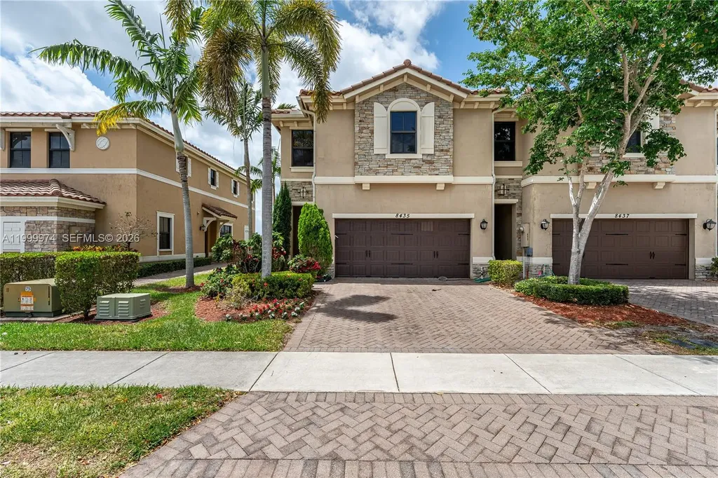 8435 Lakeview Trail Parkland FL 33076