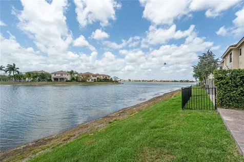 8435 Lakeview Trail Parkland FL 33076