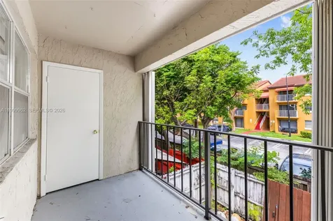15685 SW 82nd Cir Lane Miami FL 33193