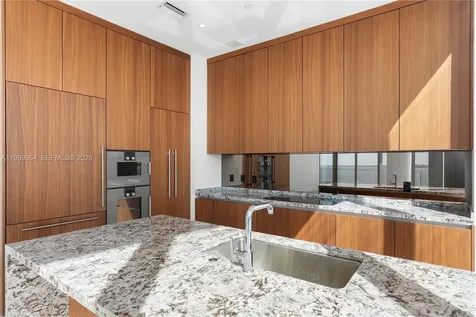 175 SE 25th Road Miami FL 33129