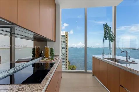 175 SE 25th Road Miami FL 33129
